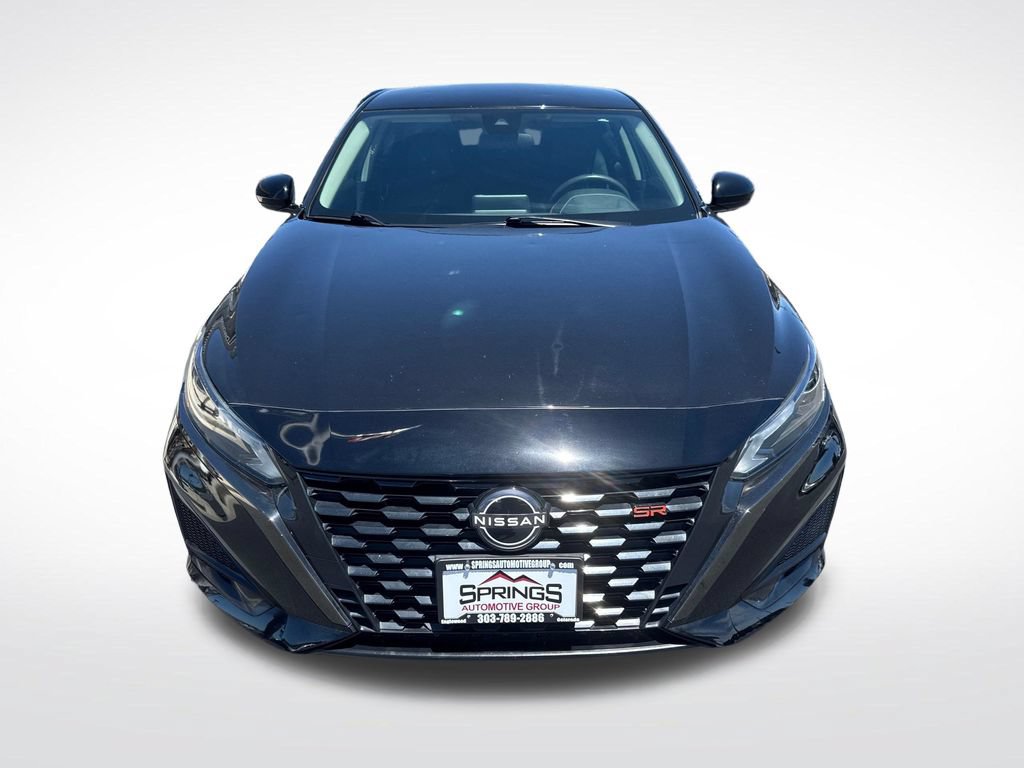 Used 2023 Nissan Altima 2.5 SR AWD/4WD image 8