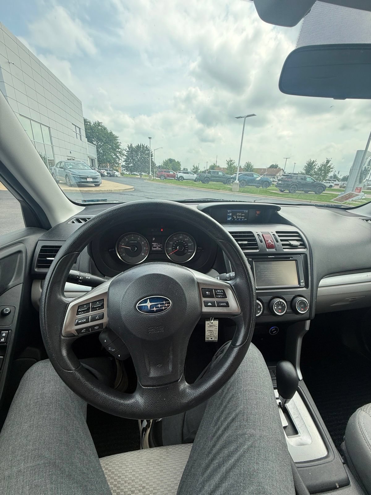 Used 2015 Subaru Forester 2.5i Premium AWD/4WD image 11