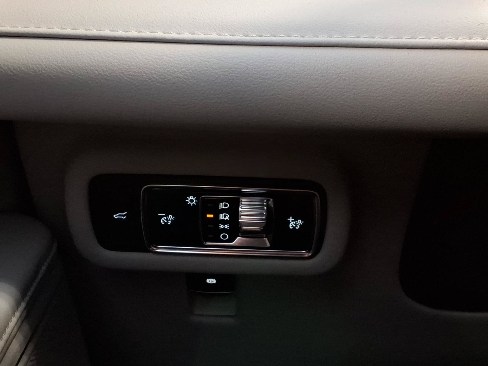 New 2026 Lincoln Nautilus Premier AWD/4WD image 21