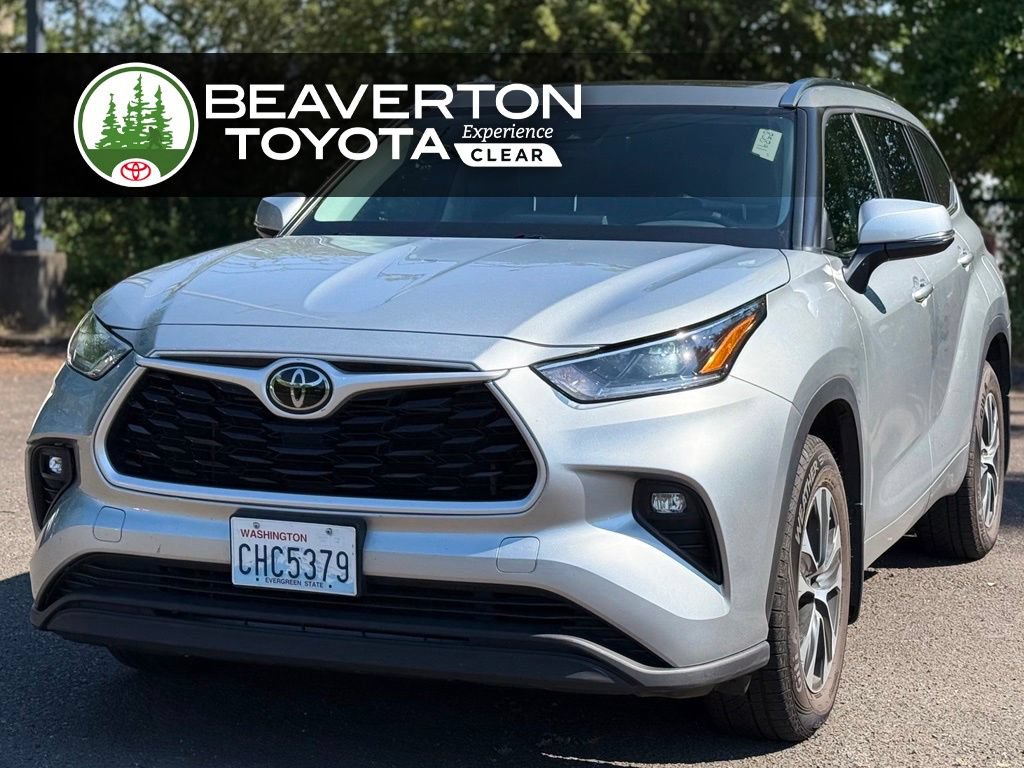 Used 2021 Toyota Highlander XLE