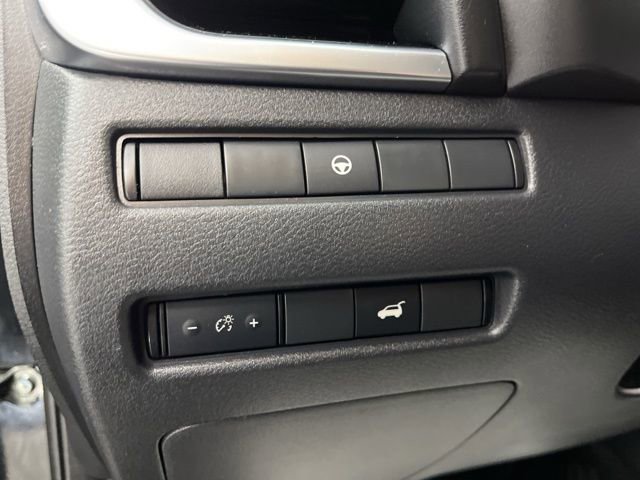 Used 2023 Nissan Rogue SL w/ SL Premium Package image 28