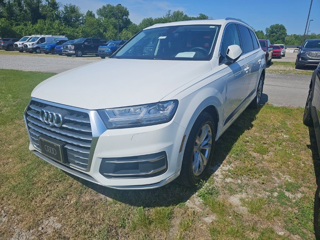 Used 2019 Audi Q7 3.0T Premium Plus AWD/4WD image 3