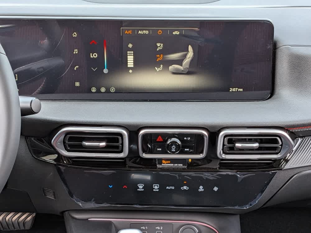 New 2026 Nissan Sentra SR FWD image 21