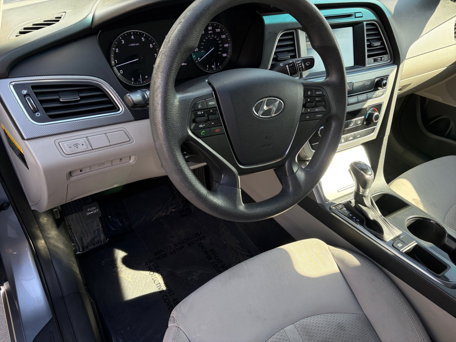 Used 2016 Hyundai Sonata SE FWD image 10