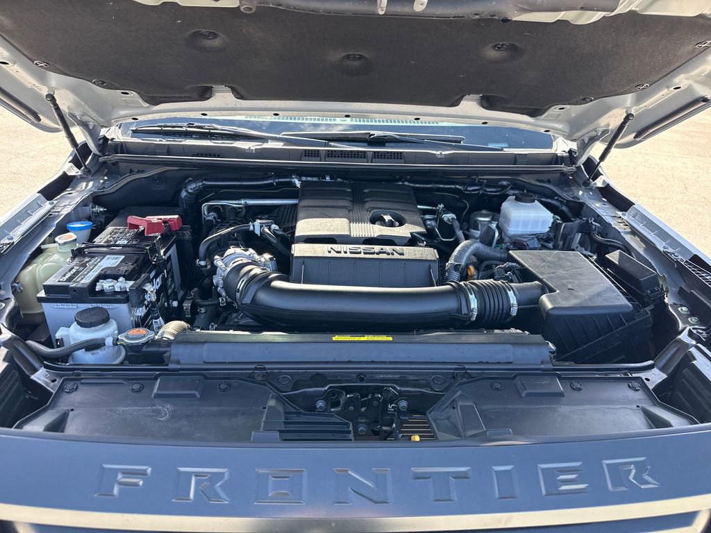 Used 2023 Nissan Frontier PRO-4X w/ Pro-4X Premium Package image 32