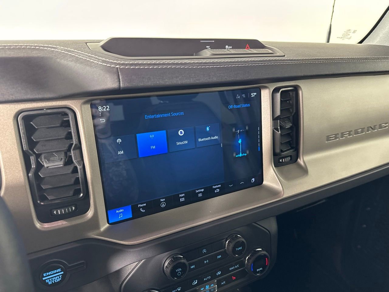 Used 2025 Ford Bronco Outer Banks image 15