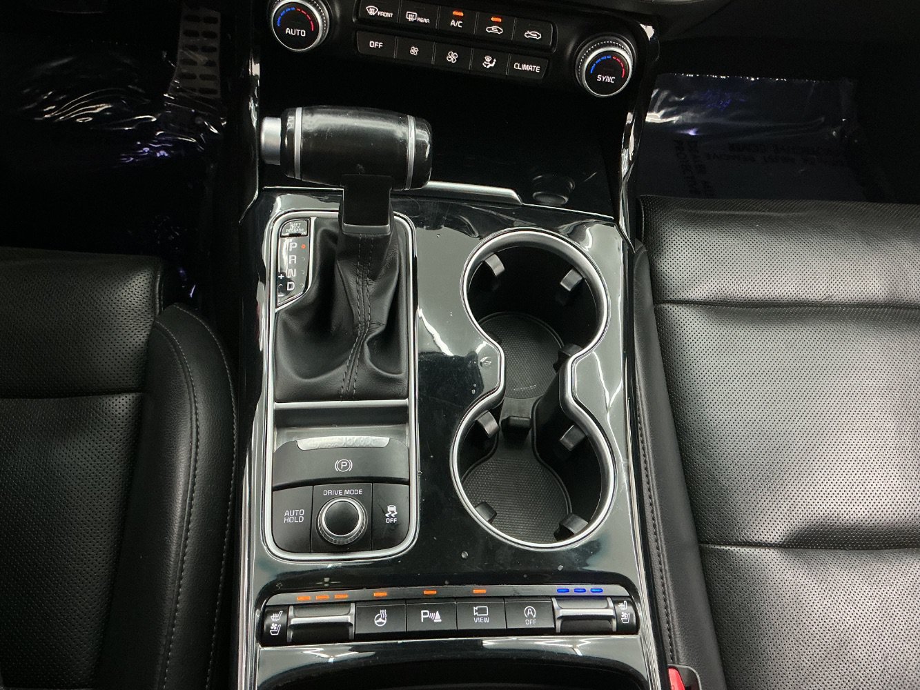 Used 2019 Kia Stinger Premium AWD/4WD image 37