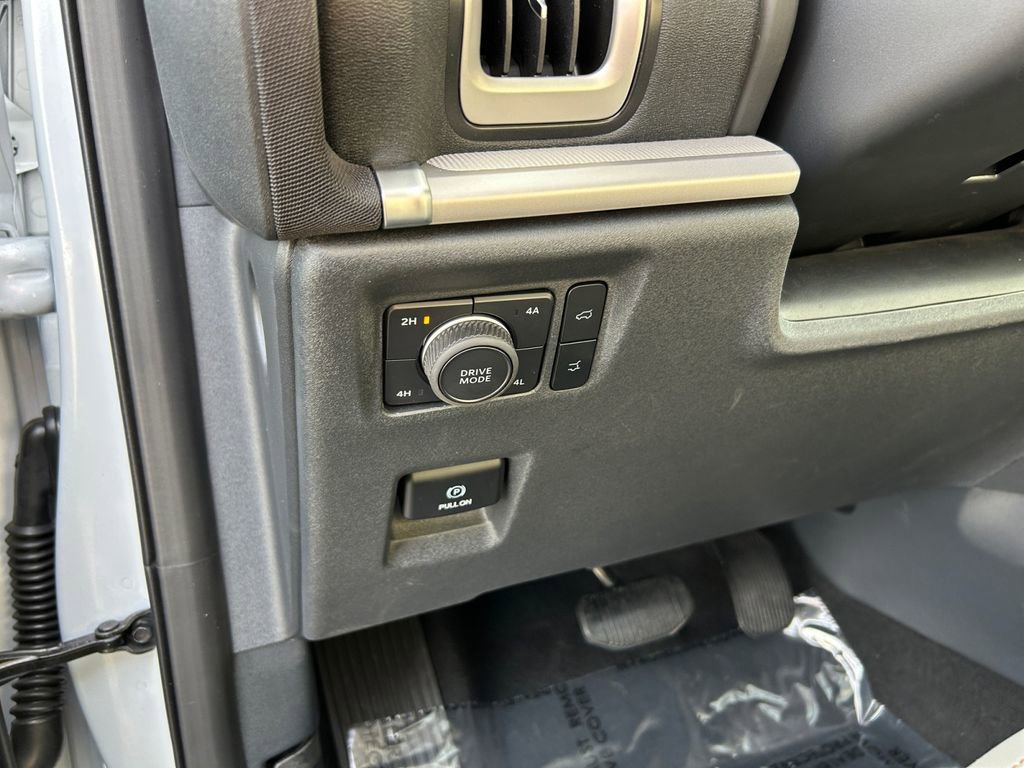 Used 2025 Ford Expedition Max Active image 21