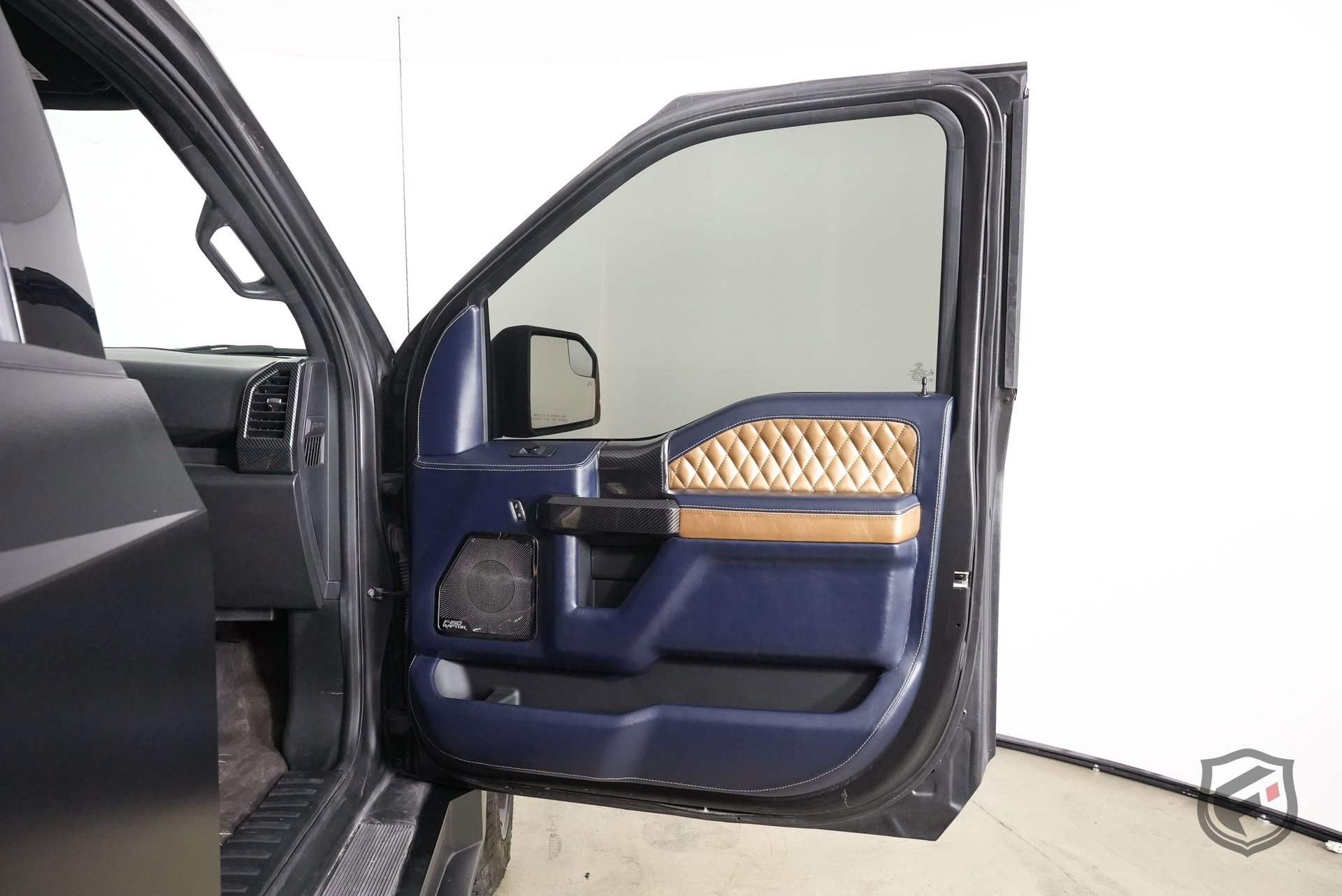 Used 2018 Ford F150 XLT w/ Equipment Group 302A Luxury image 27