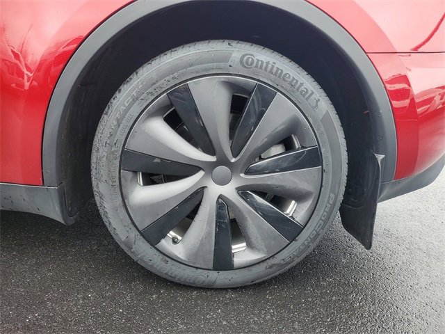 Used 2024 Tesla Model Y Long Range image 7