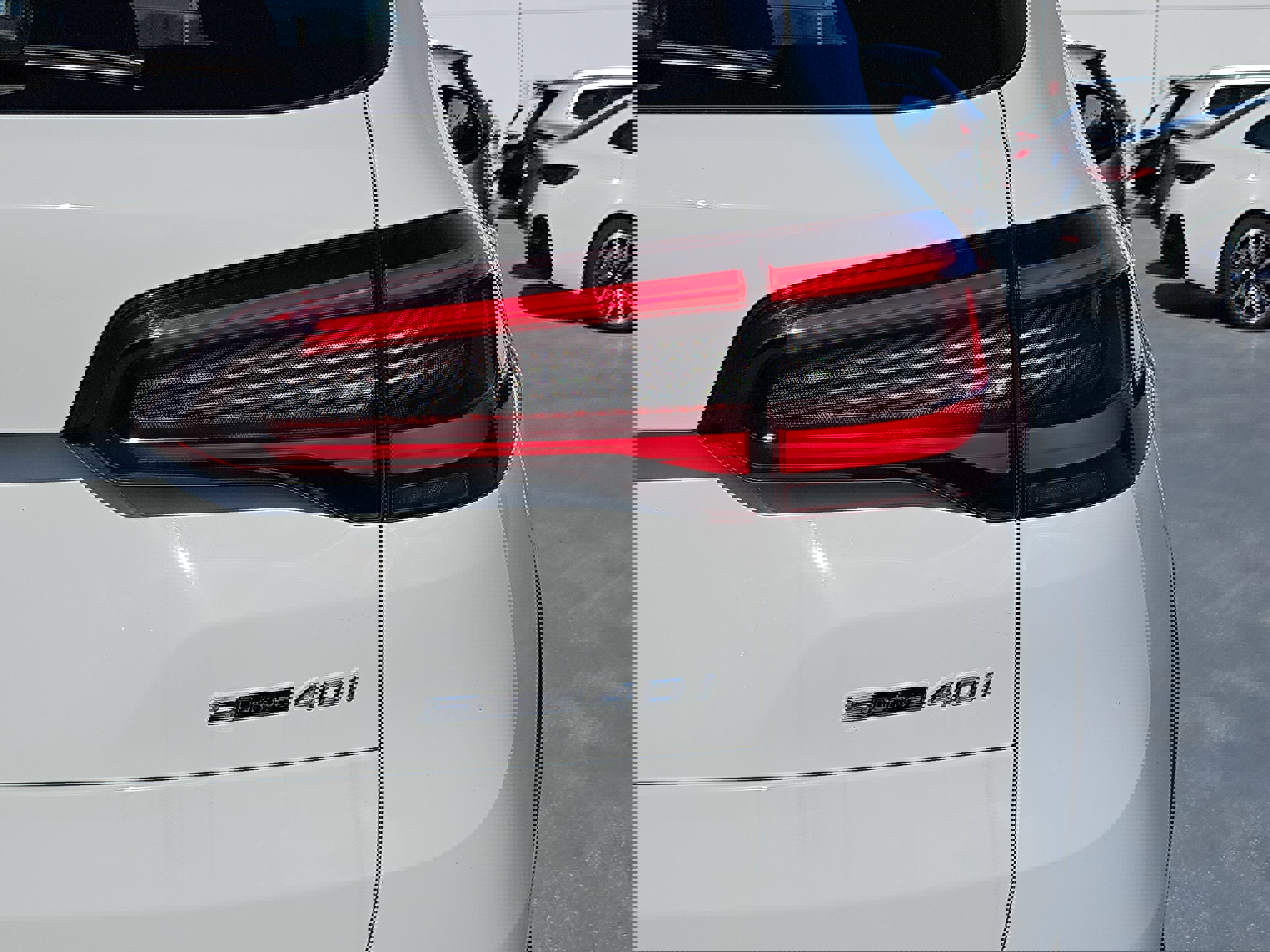 Used 2023 BMW X5 sDrive40i w/ Parking Assistance Package image 36