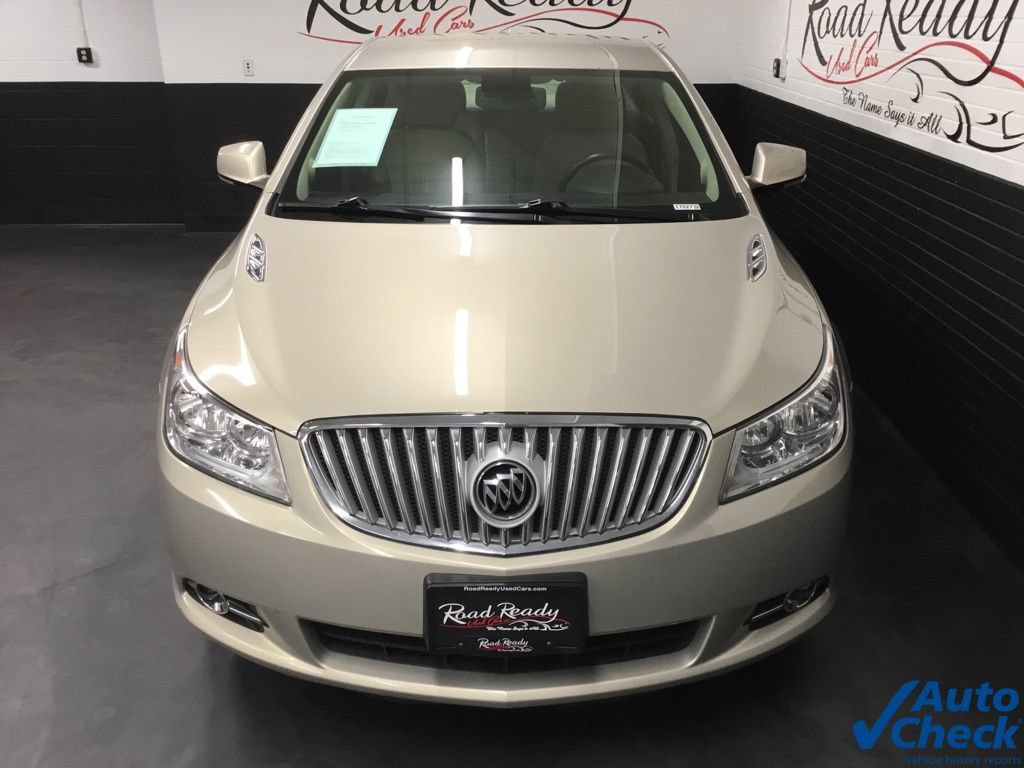 Used 2010 Buick LaCrosse CXL FWD image 4