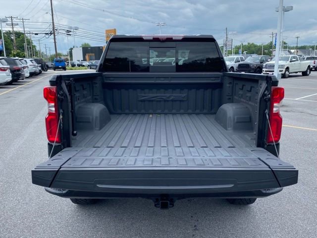 Used 2023 Chevrolet Silverado 1500 ZR2 w/ Technology Package AWD/4WD image 9