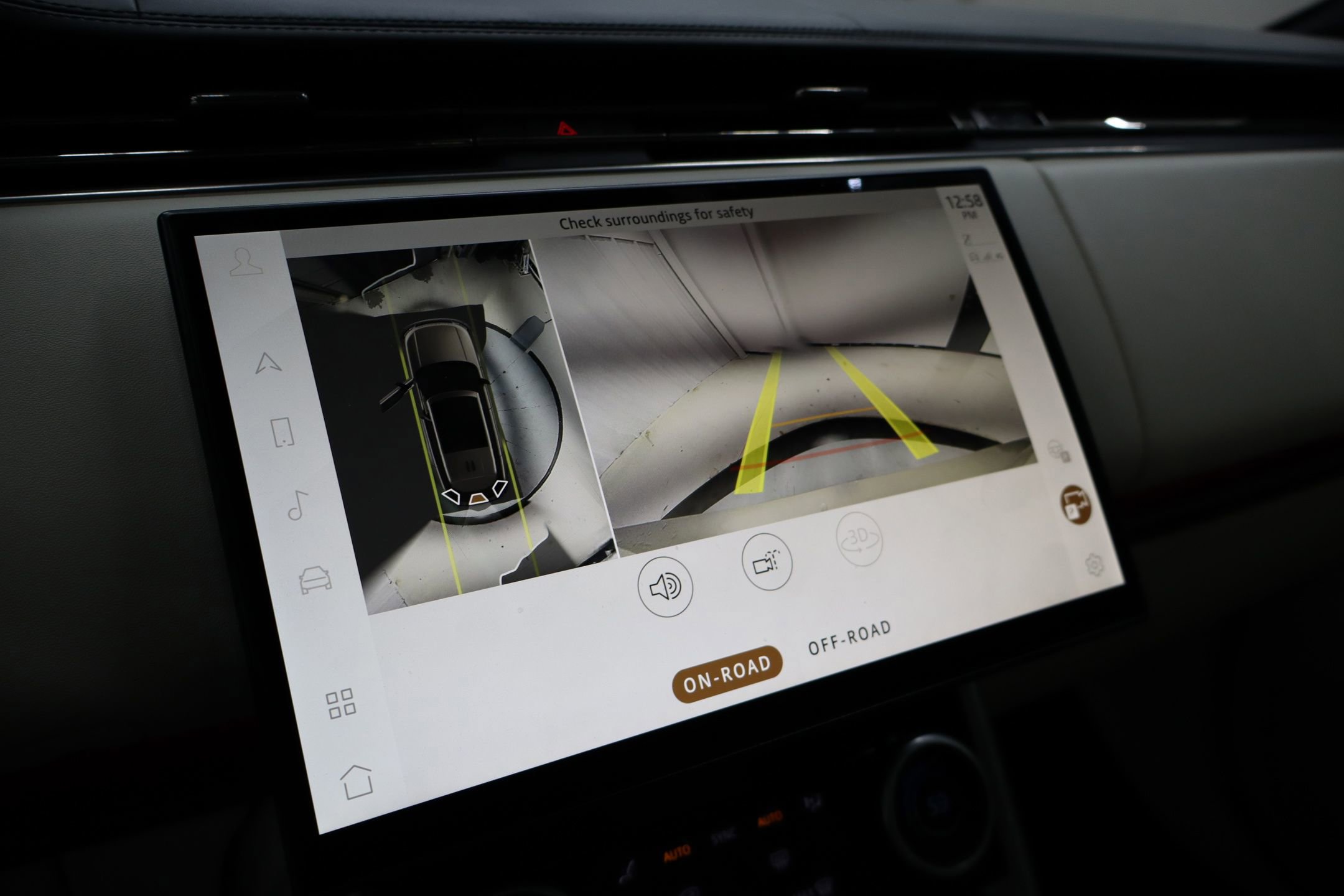 Used 2022 Land Rover Range Rover Long Wheelbase SE image 21