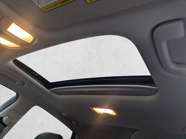 Used 2022 Hyundai Kona SEL w/ Convenience Package image 17