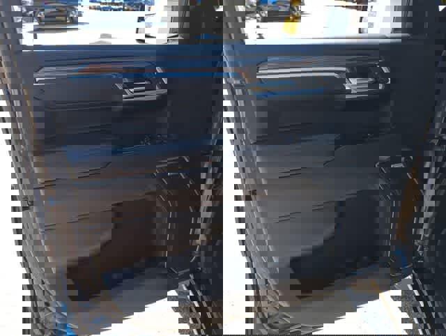 Certified 2022 Chevrolet Silverado 1500 RST image 21