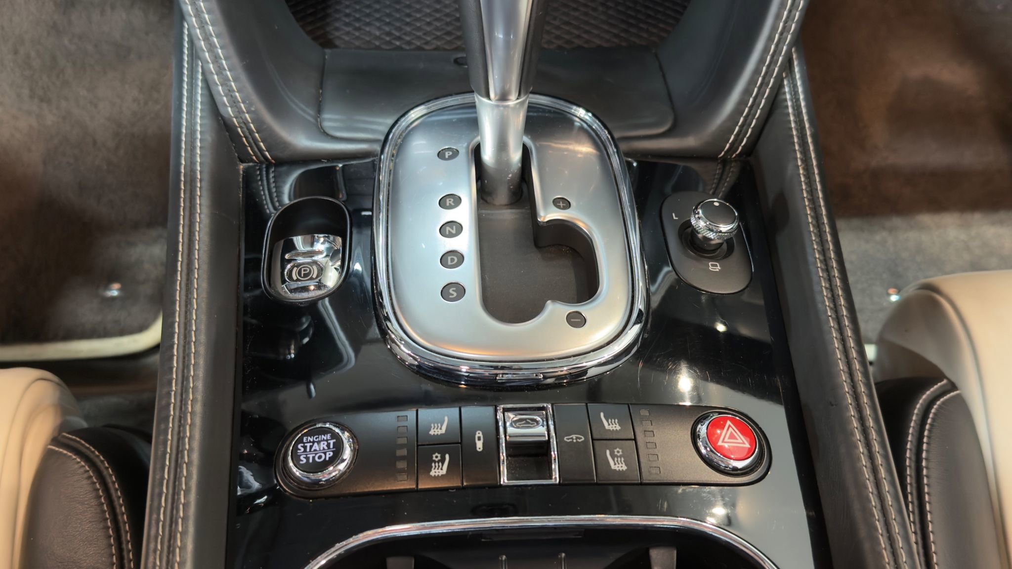 Used 2015 Bentley Continental GT image 67