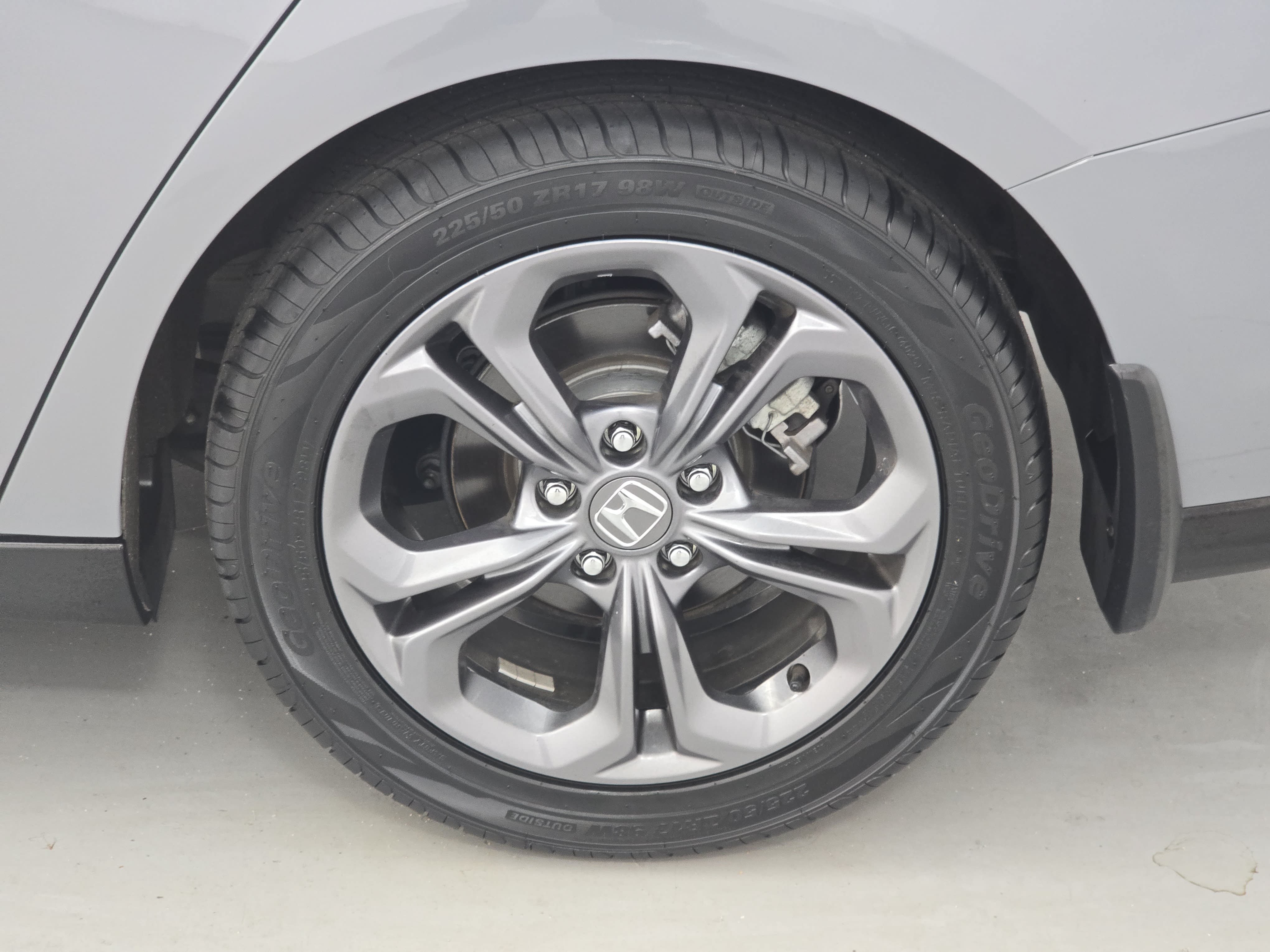 Used 2024 Honda Accord EX-L image 33