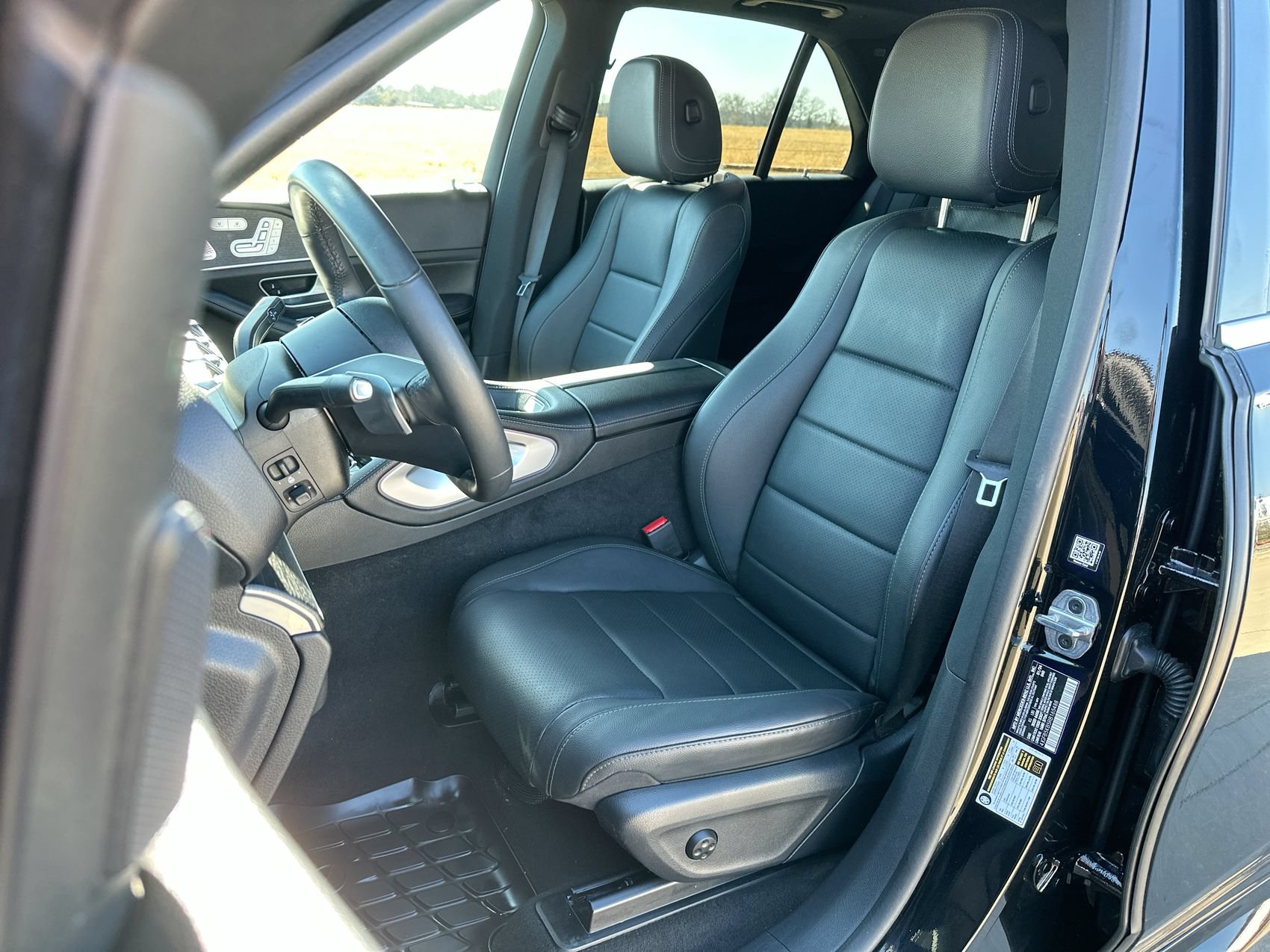 Used 2024 Mercedes-Benz GLE 450 4MATIC image 11