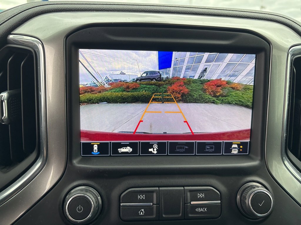 Used 2020 Chevrolet Silverado 1500 LT Trail Boss image 28