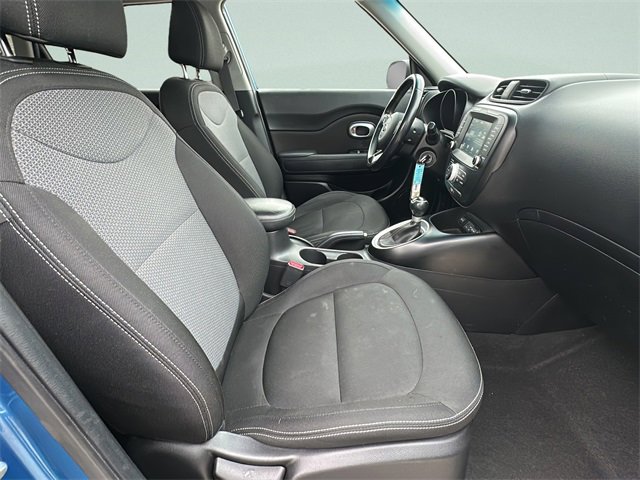 Used 2018 Kia Soul + image 17