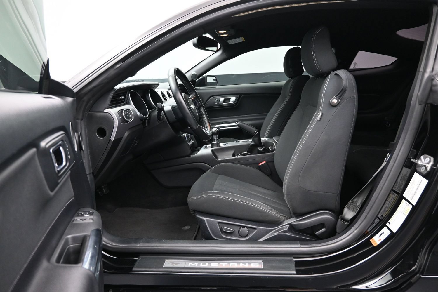Used 2020 Ford Mustang GT w/ Equipment Group 301A RWD image 9