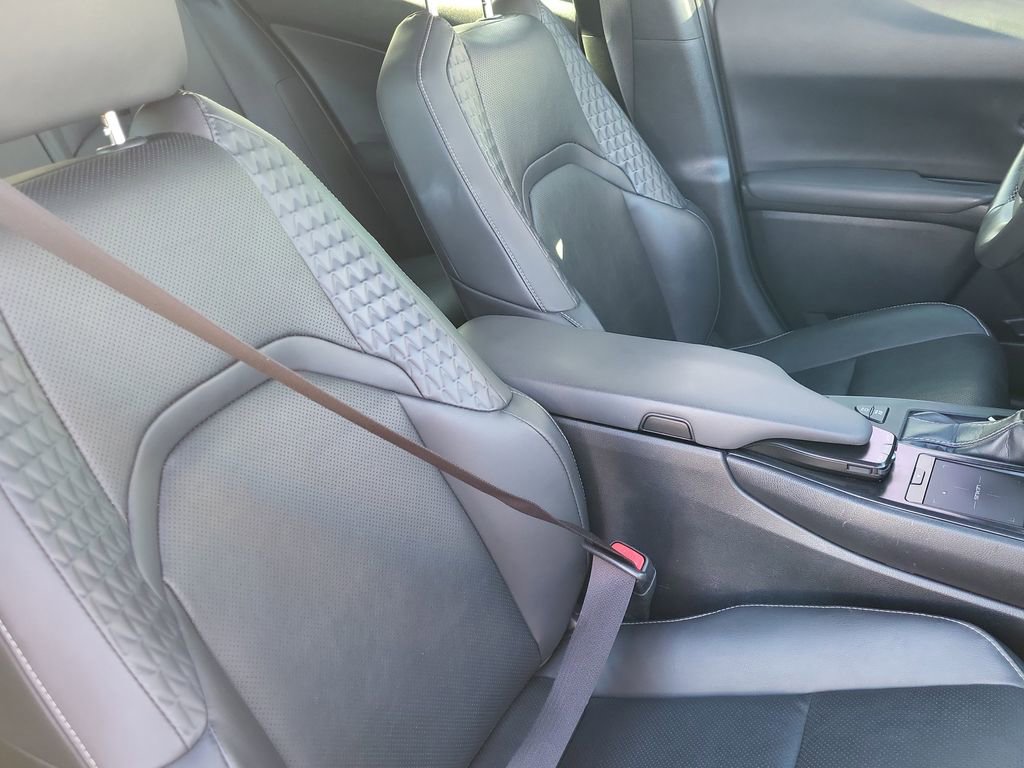 Used 2020 Lexus UX 250h w/ Premium Package image 19