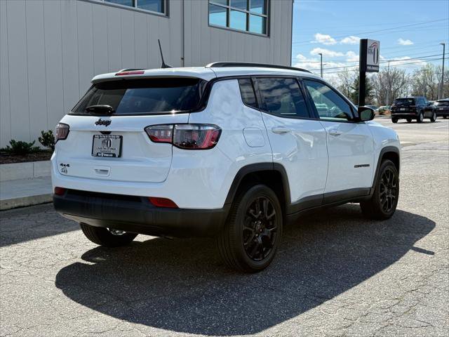 Certified 2026 Jeep Compass Latitude image 3