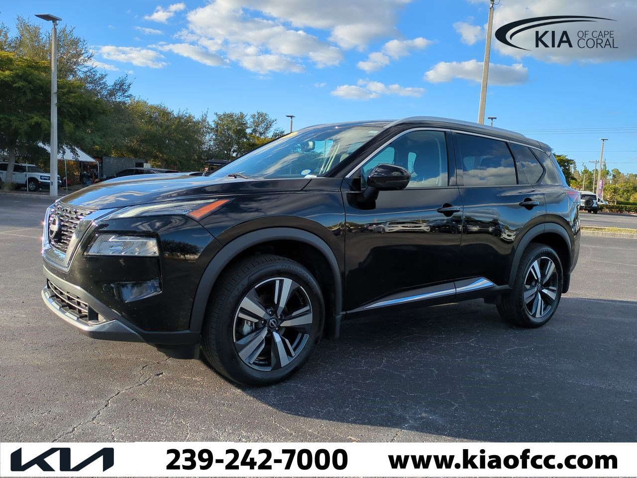 Used 2023 Nissan Rogue SL image 9