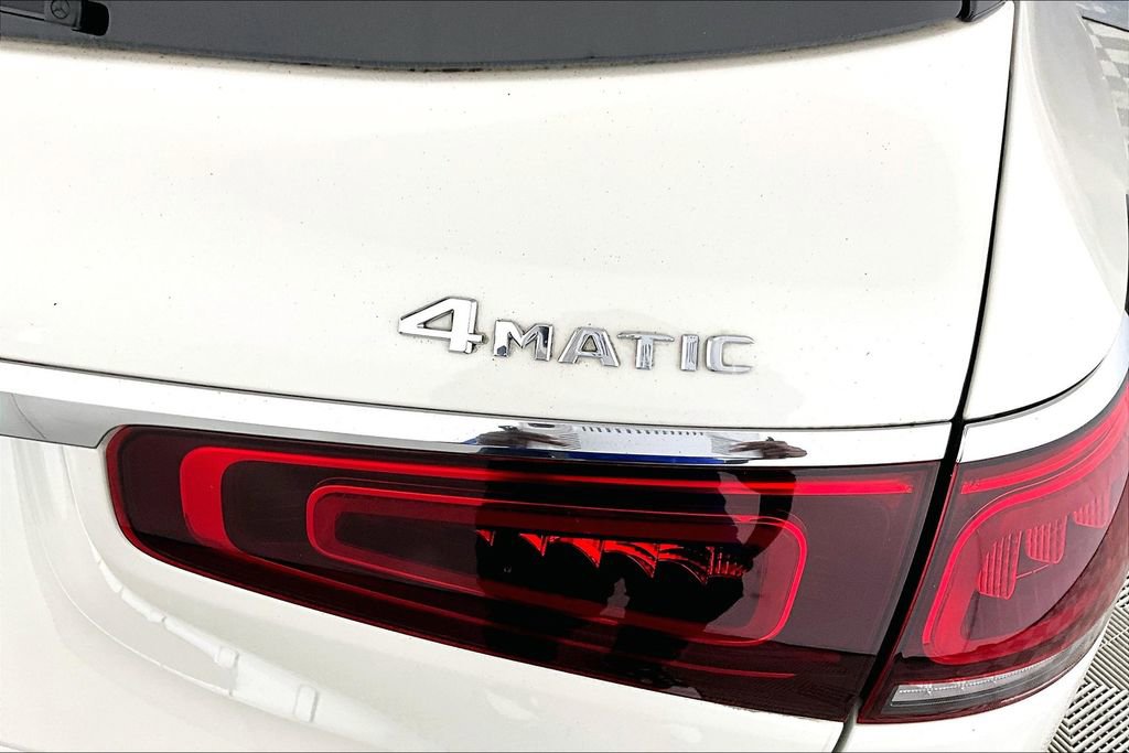 Used 2022 Mercedes-Benz GLS 450 4MATIC image 14
