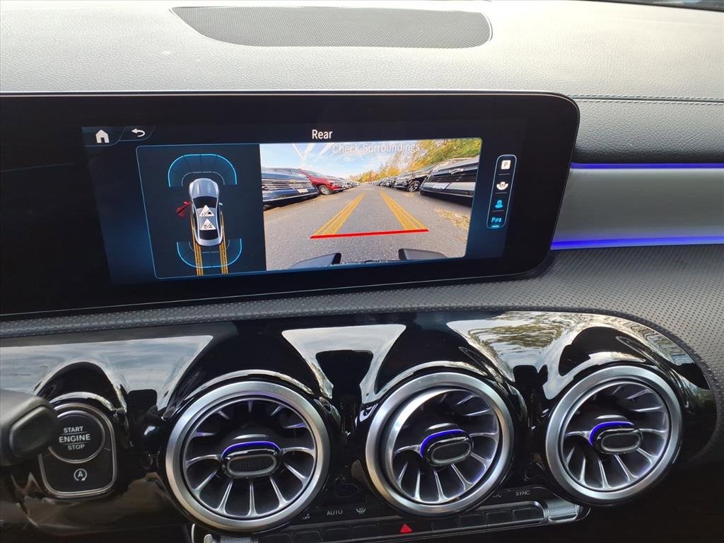 Used 2025 Mercedes-Benz CLA 250 image 25