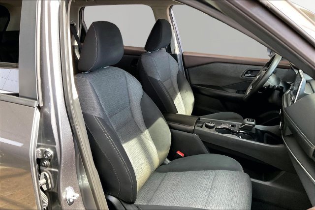 Used 2021 Nissan Rogue S AWD/4WD image 19