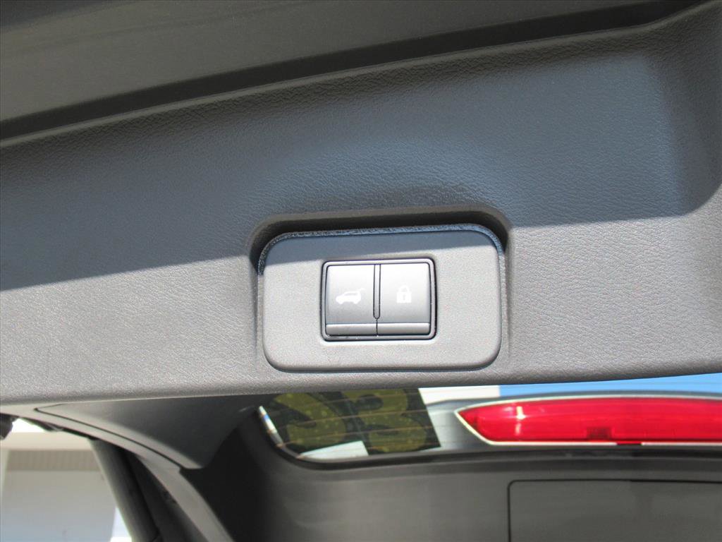 Used 2023 Nissan Rogue SV w/ SV Premium B Package image 29