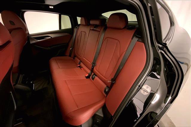Certified 2024 BMW X4 M40i image 14