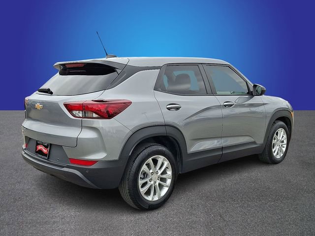 Used 2024 Chevrolet TrailBlazer LS w/ LS Convenience Package image 5