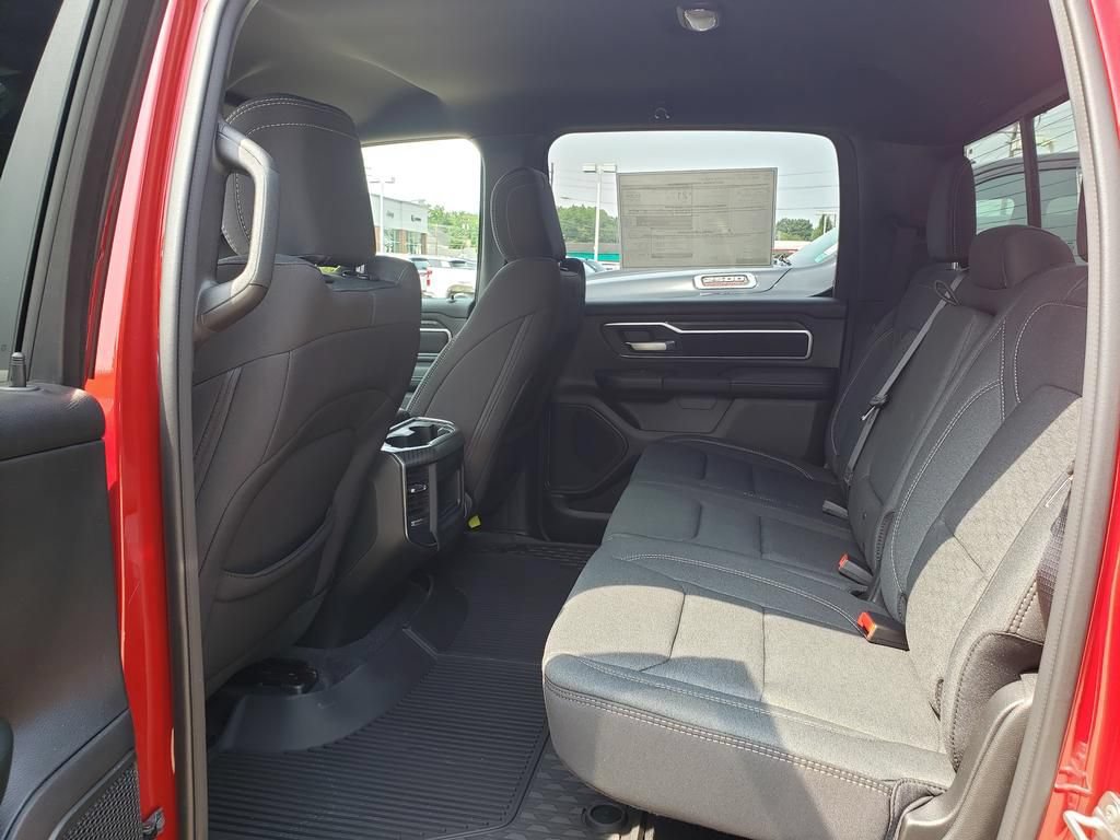New 2026 RAM 1500 Big Horn AWD/4WD image 8
