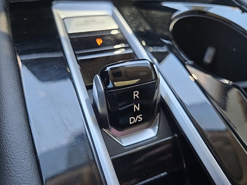 Used 2024 Volkswagen Atlas SEL Premium R-Line AWD/4WD image 60