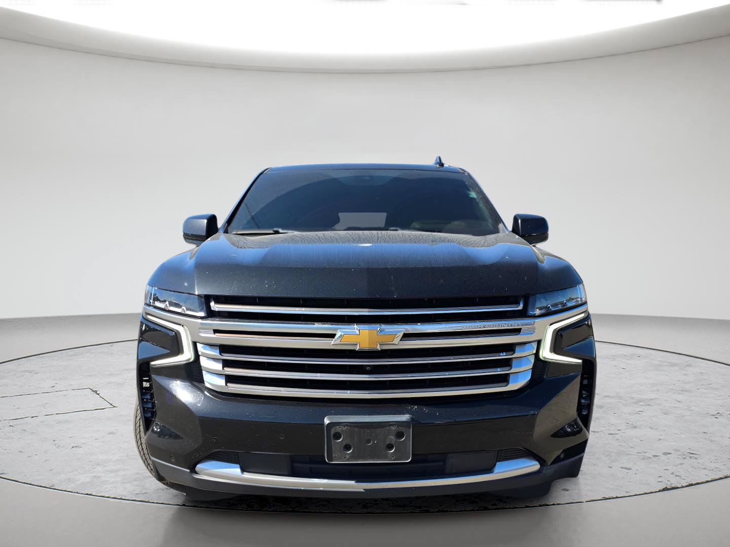 Used 2021 Chevrolet Suburban High Country AWD/4WD image 2