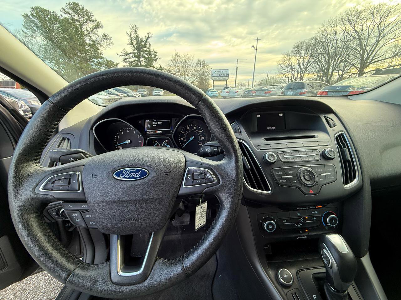 Used 2015 Ford Focus SE w/ Equipment Group 201A image 18