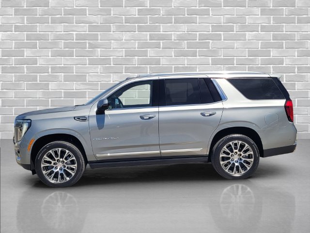 New 2026 GMC Yukon Denali w/ Denali Reserve Package AWD/4WD image 9