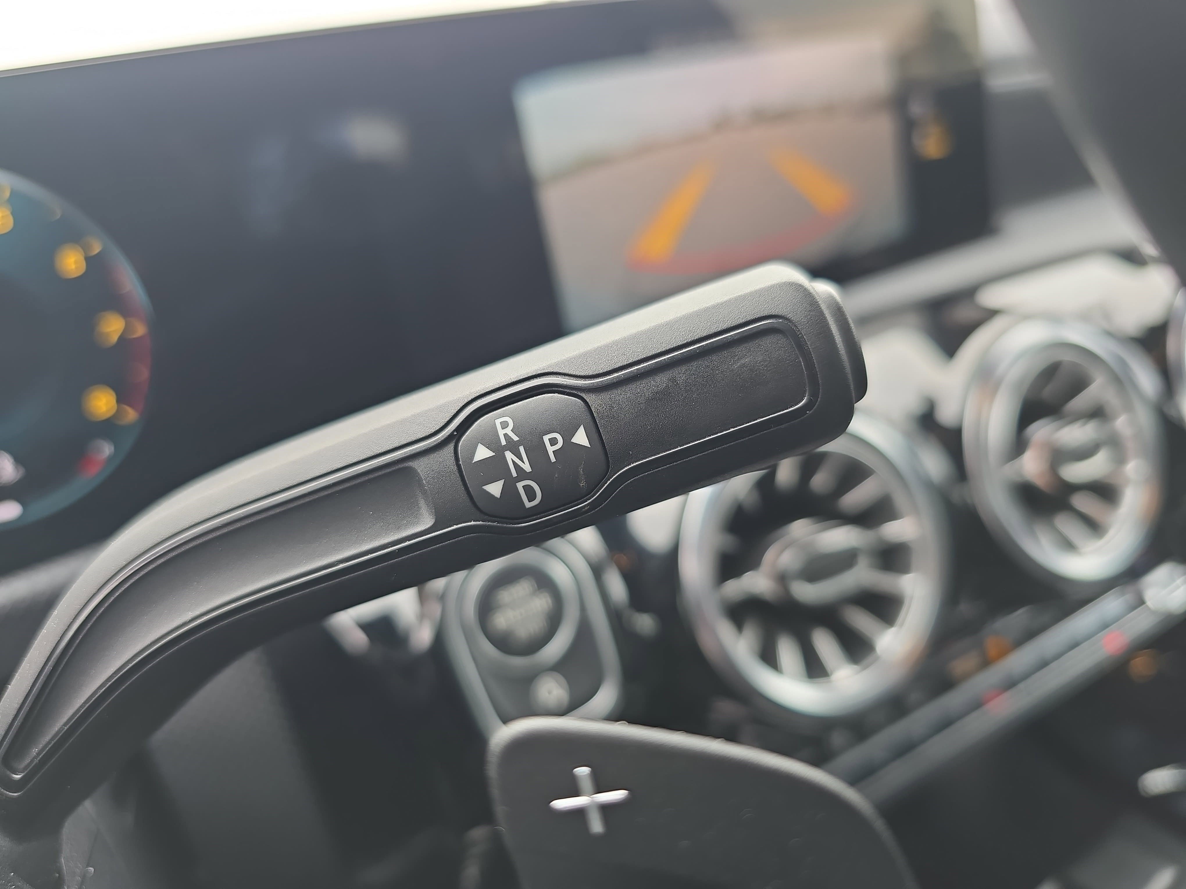 Used 2023 Mercedes-Benz CLA 250 4MATIC w/ Premium Package image 25