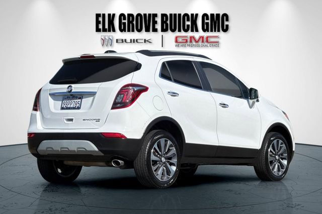 Used 2022 Buick Encore Preferred w/ Safety Package AWD/4WD image 4