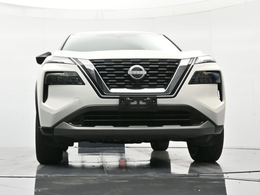 Certified 2023 Nissan Rogue S image 37