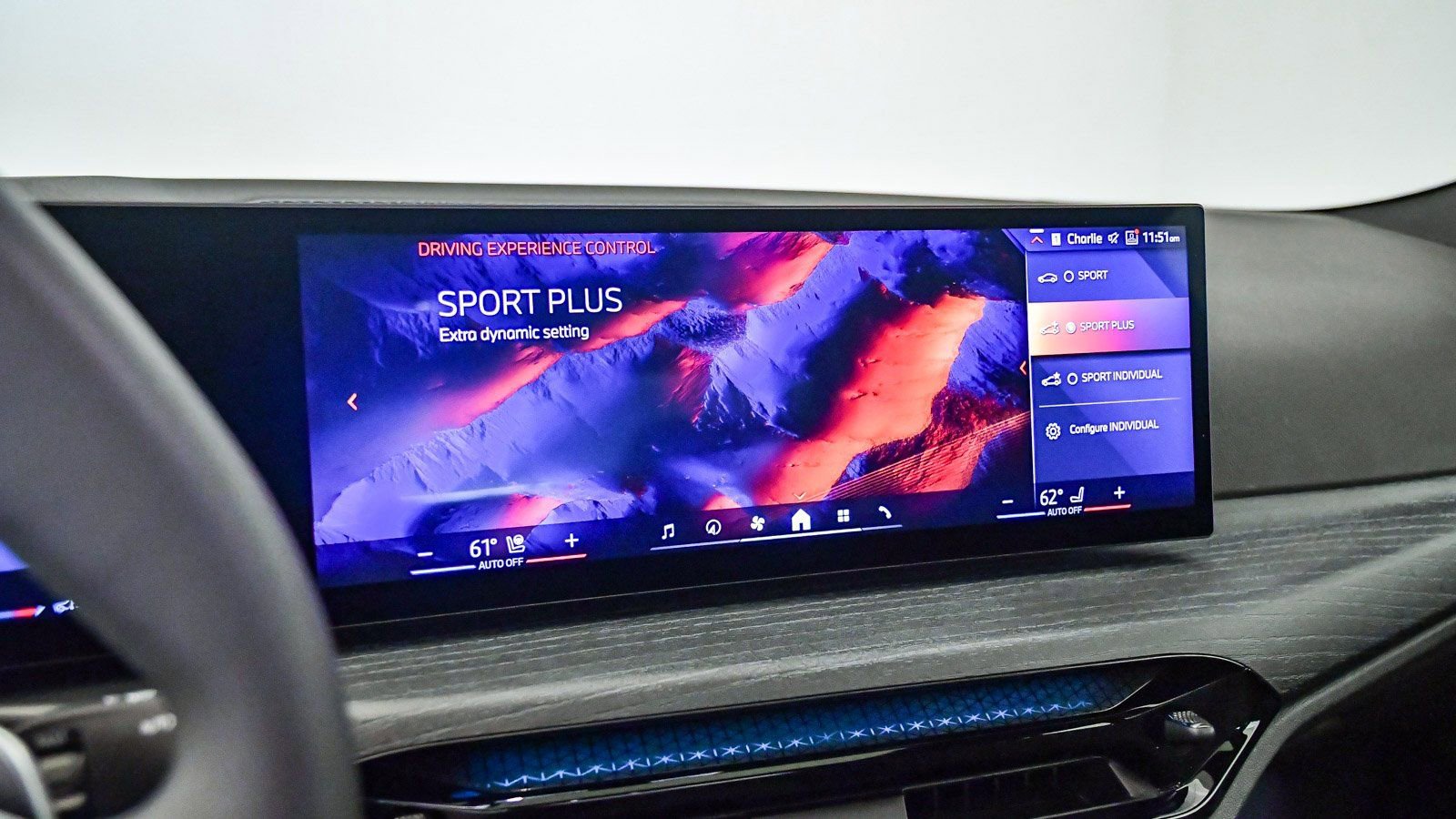 Used 2025 BMW 430i Coupe w/ Convenience Package RWD image 23