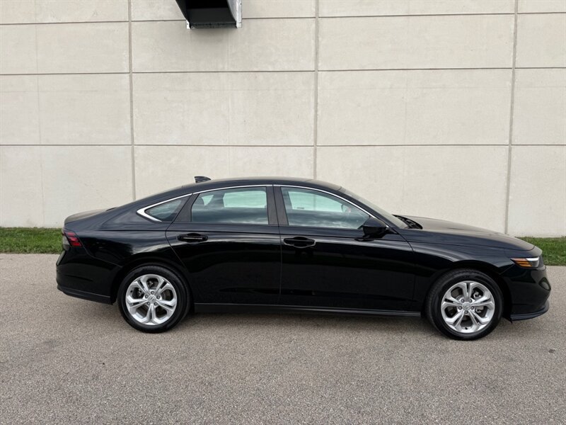 Used 2026 Honda Accord LX image 10
