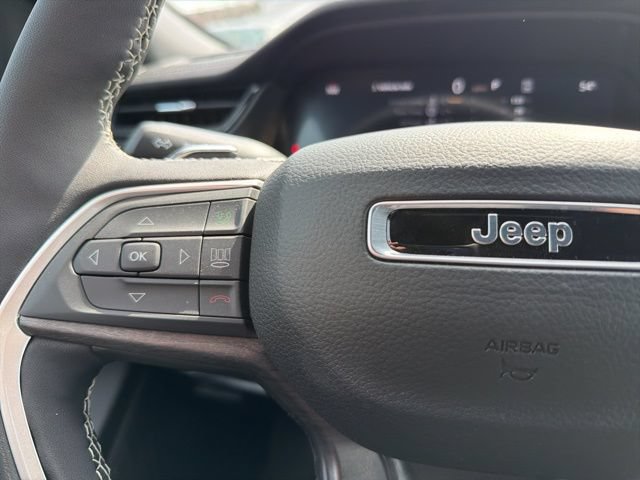New 2026 Jeep Grand Cherokee Altitude AWD/4WD image 25