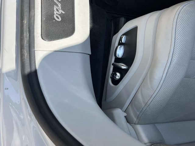 Used 2017 Porsche Panamera Turbo w/ Sport Package AWD/4WD image 28