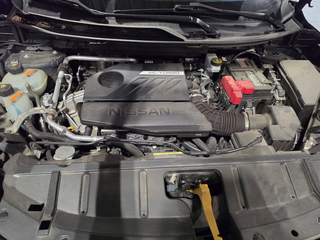 Used 2024 Nissan Rogue SV w/ SV Premium Package AWD/4WD image 9