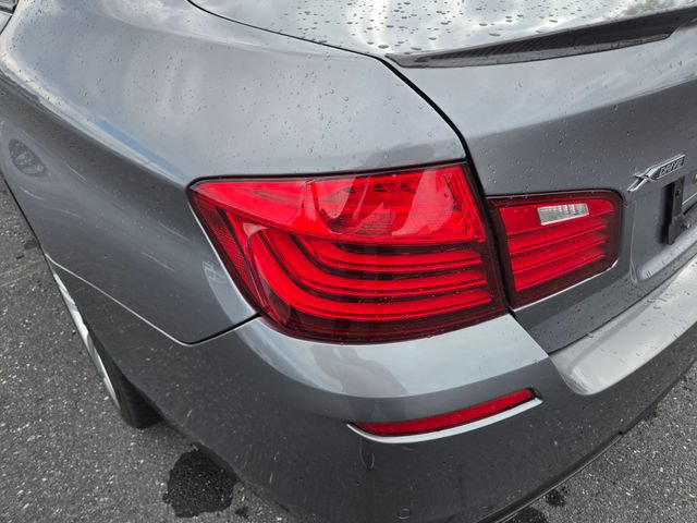 Used 2016 BMW 550i xDrive Sedan w/ M Sport AWD/4WD image 15