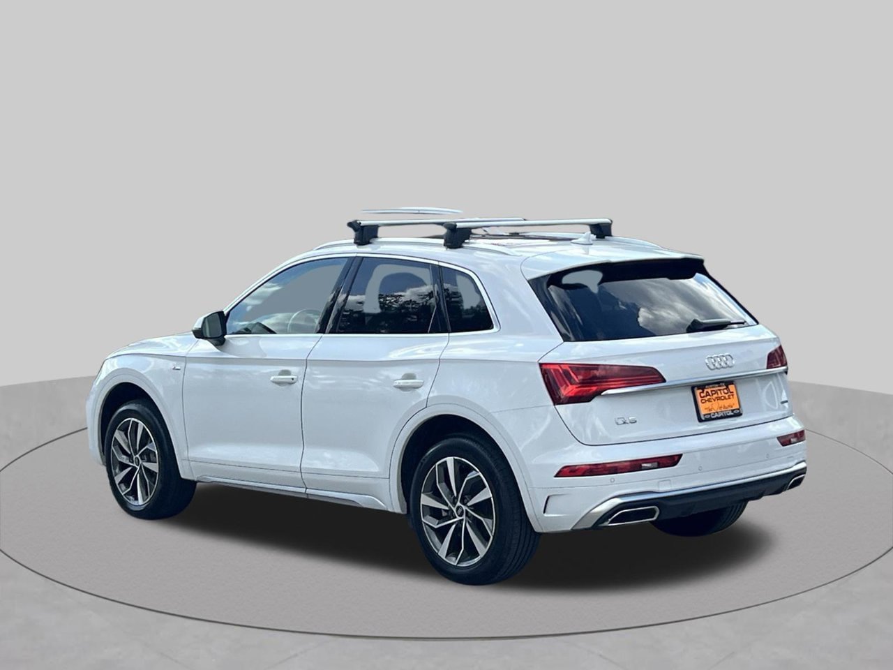 Used 2024 Audi Q5 2.0T Premium Plus AWD/4WD image 3